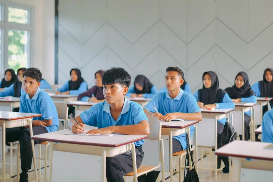 Pilihan Pekerjaan Menjanjikan untuk Lulusan SMA